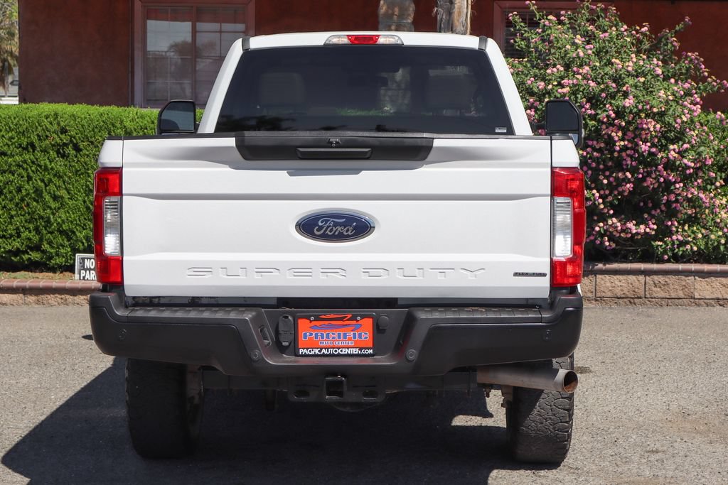 Used 2019 Ford F250 XL w/ Power Equipment Group AWD/4WD image 6