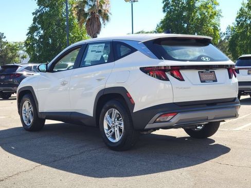 New 2026 Hyundai Tucson SE FWD image 3