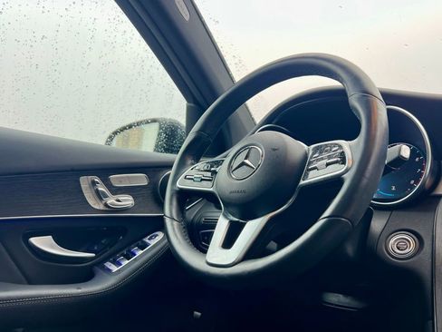 Certified 2022 Mercedes-Benz GLC 300 4MATIC image 9