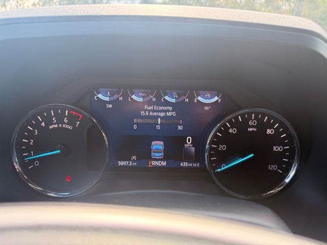 Used 2024 Ford Expedition Limited AWD/4WD image 3