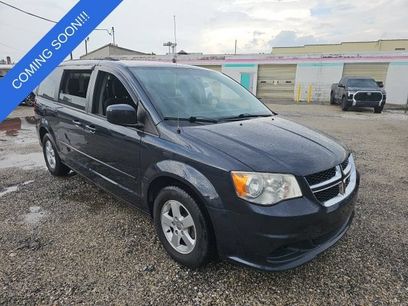Used 2013 Dodge Grand Caravan SXT