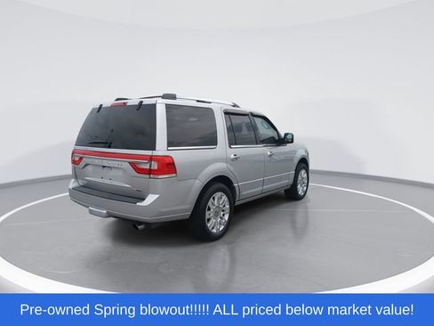 Used 2016 Lincoln Navigator Select AWD/4WD image 8