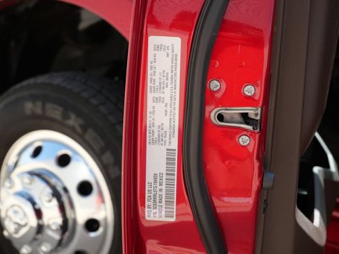 Used 2026 RAM 3500 Longhorn AWD/4WD image 46