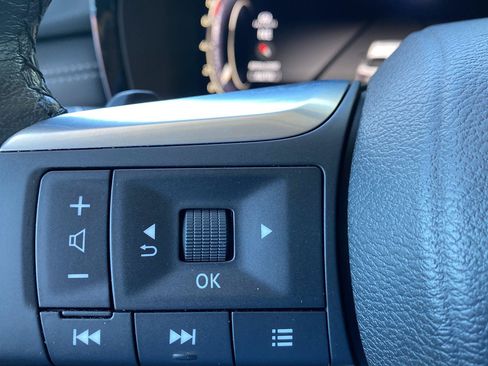 Used 2023 INFINITI QX60 Luxe w/ Vision Package AWD/4WD image 48