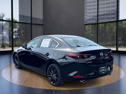 Certified 2025 MAZDA MAZDA3 s FWD image 4