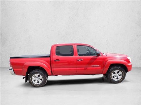 Used 2013 Toyota Tacoma 4x4 Double Cab w/ SR5 Pkg image 4