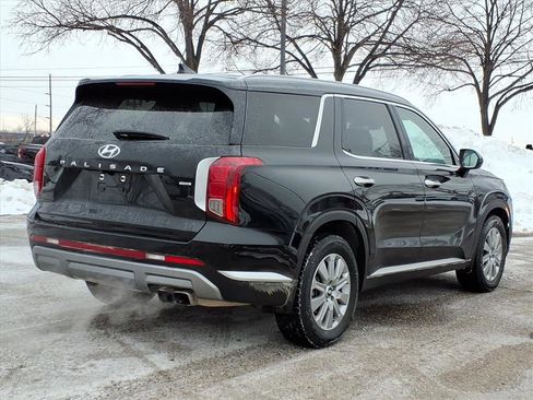 Used 2023 Hyundai Palisade SEL w/ Cargo Package image 5
