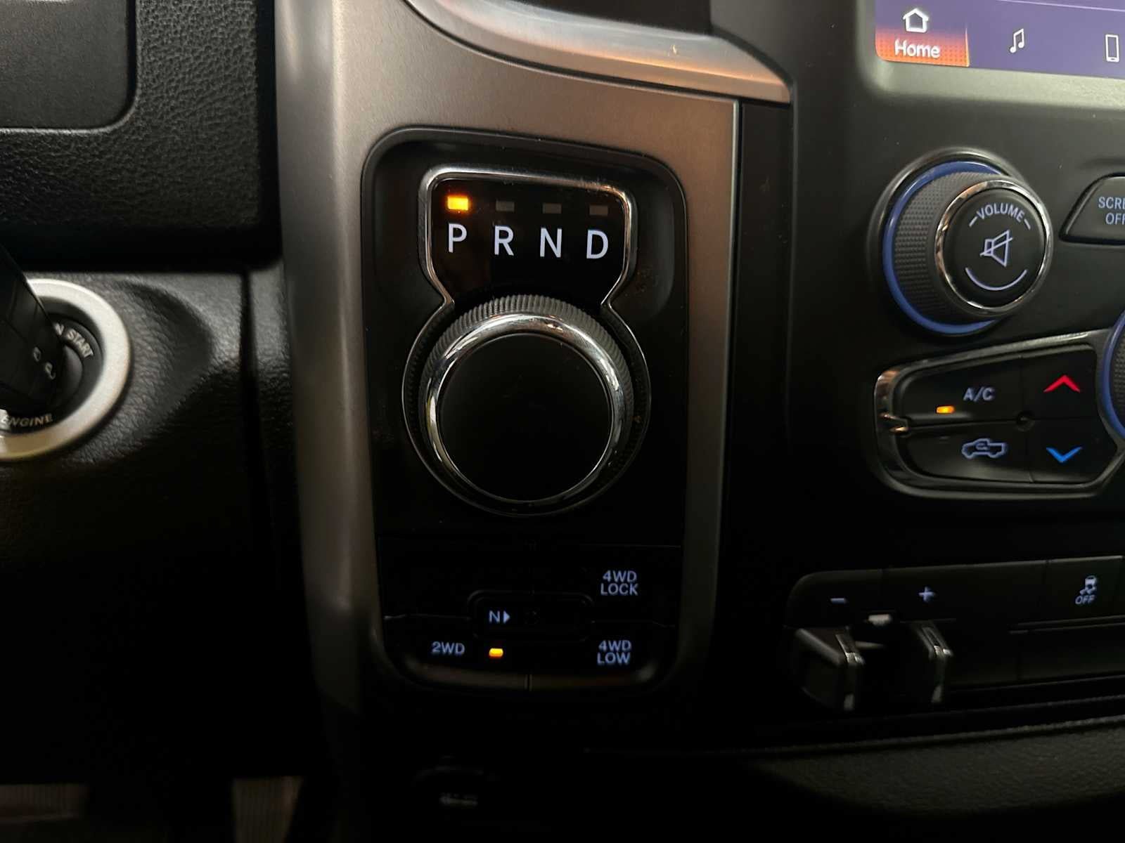 Used 2022 RAM 1500 Classic SLT w/ Electronics Group AWD/4WD image 19