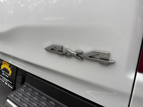 Used 2020 RAM 1500 Big Horn AWD/4WD image 16