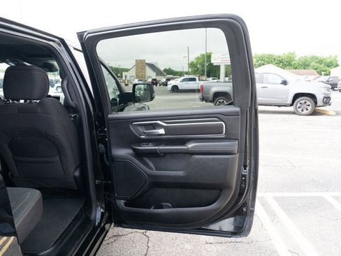 Used 2025 RAM 1500 Big Horn AWD/4WD image 13