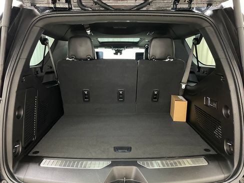 Used 2026 GMC Yukon XL AT4 Ultimate w/ LPO, Floor Liner Package AWD/4WD image 53