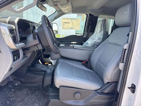 New 2026 Ford F550 4x4 Supercab Super Duty image 31