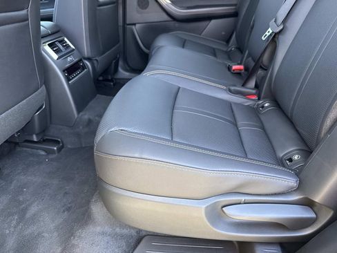 New 2026 MAZDA CX-70 3.3 Turbo w/ Preferred Package image 19