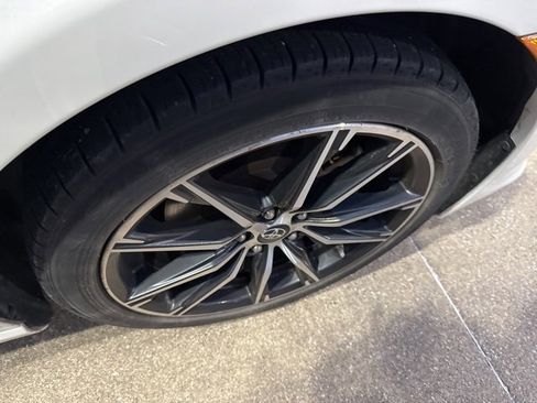 Used 2020 Toyota 86 image 9