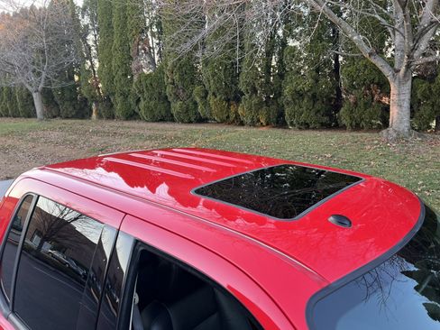 Used 2008 Ford Explorer Sport Trac Adrenalin image 71