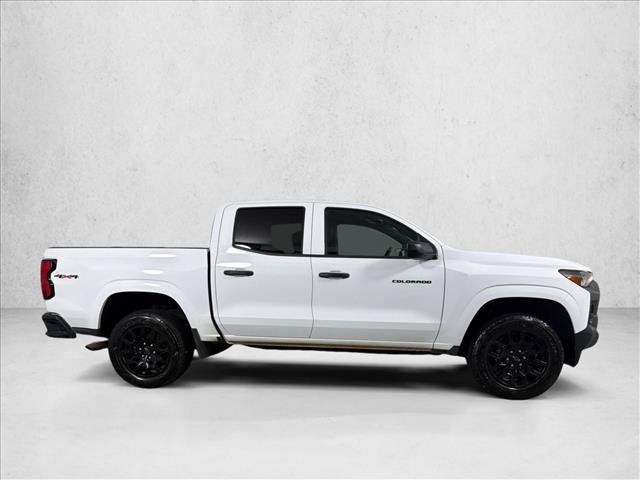 Used 2025 Chevrolet Colorado W/T w/ WT Custom Package AWD/4WD image 2