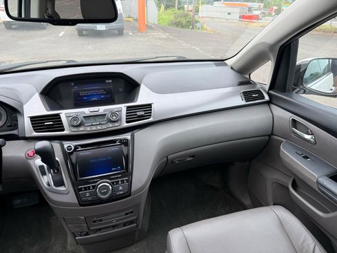 Used 2016 Honda Odyssey Touring image 63