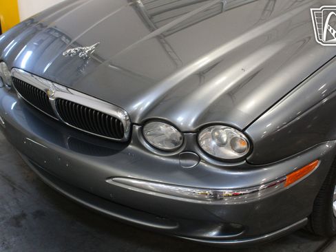 Used 2002 Jaguar X-TYPE 2.5 AWD/4WD image 36