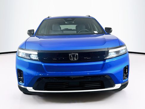 Used 2024 Honda Prologue Touring image 2