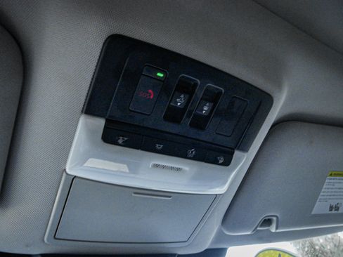 Used 2024 Nissan Pathfinder Platinum w/ Cargo Package image 27