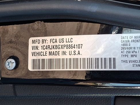 Used 2023 Jeep Grand Cherokee L Limited w/ Trailer Tow Group (B) image 27