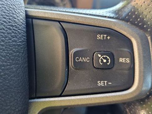 Used 2023 RAM 2500 Tradesman AWD/4WD image 17