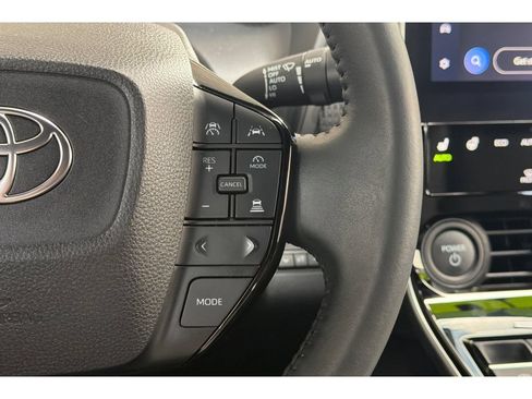 Used 2025 Toyota bZ4X FWD w/ Weather Package image 27