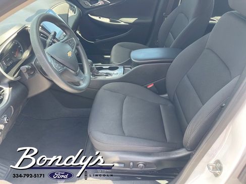 Used 2023 Chevrolet Malibu LS w/ Driver Confidence Package image 13