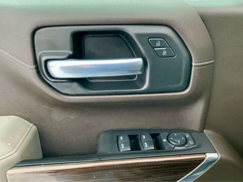 Used 2020 Chevrolet Silverado 1500 LT Trail Boss image 49