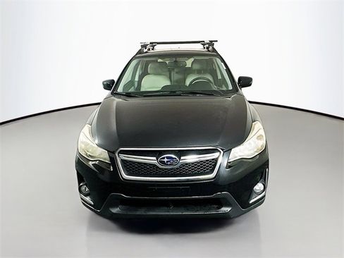 Used 2016 Subaru Crosstrek 2.0i Limited w/ Popular Package #2 image 2