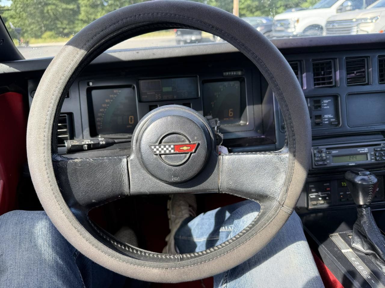 Used 1988 Chevrolet Corvette Coupe RWD image 25