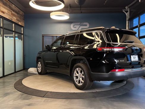 Used 2021 Jeep Grand Cherokee L Limited AWD/4WD image 5