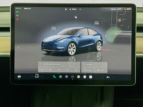 Used 2024 Tesla Model Y Long Range image 19