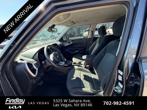 Used 2021 Kia Soul S FWD image 9