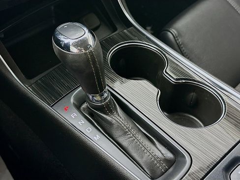 Used 2017 Chevrolet Impala LT image 19