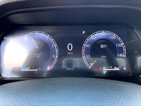 Used 2025 Jeep Grand Cherokee L Altitude AWD/4WD image 25