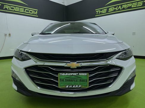 Used 2024 Chevrolet Malibu LT image 3