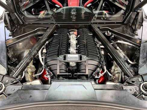 Used 2025 Chevrolet Corvette Z06 RWD image 11