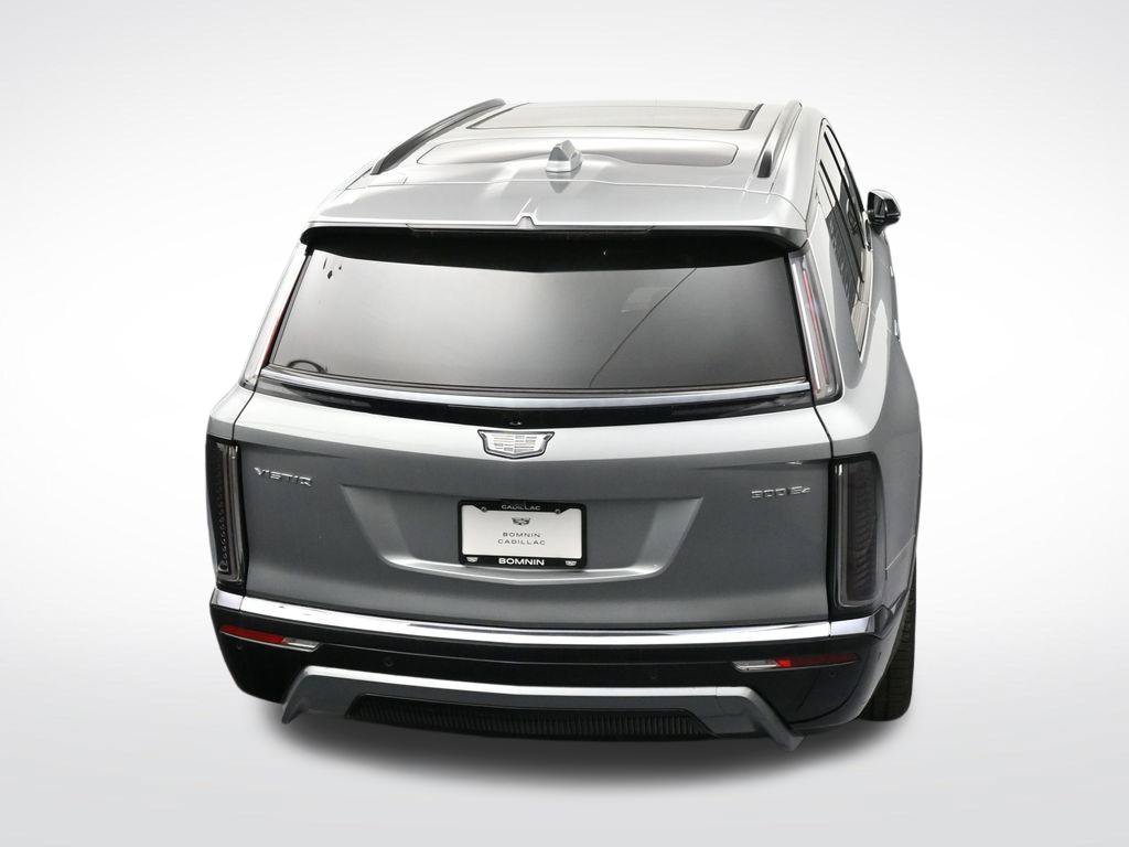 Used 2026 Cadillac Vistiq Luxury w/ LPO, Floor Liner Package AWD/4WD image 19