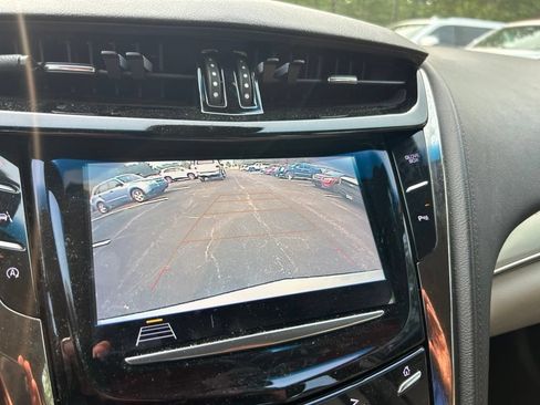 Used 2019 Cadillac CTS Luxury RWD image 17