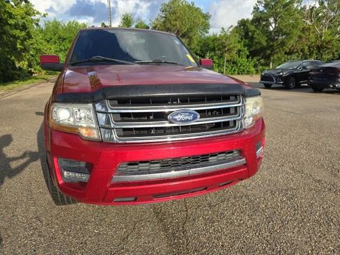 Used 2017 Ford Expedition Limited w/ Equipment Group 301A RWD image 8