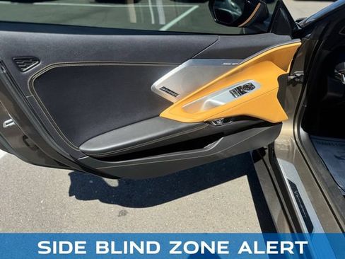 Used 2020 Chevrolet Corvette Stingray Preferred Cpe w/ 2LT Preferred Equipment Group RWD image 29