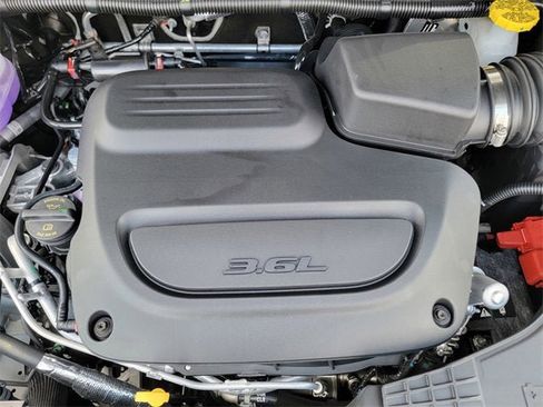 New 2026 Chrysler Pacifica Select image 37