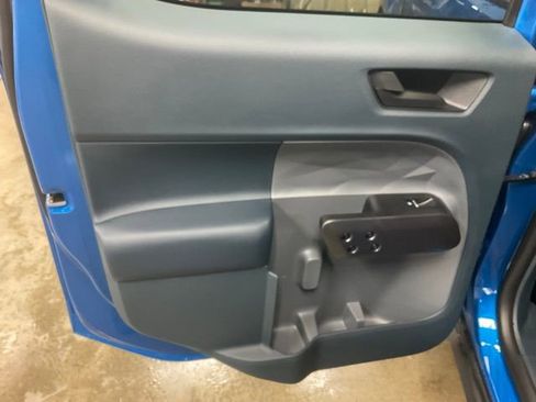 New 2025 Ford Maverick XLT w/ XLT Luxury Package image 13