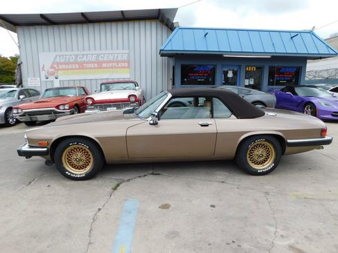 Used 1989 Jaguar XJS V12 Convertible image 4