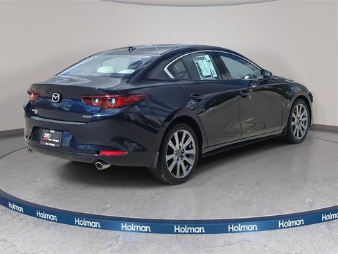 Used 2023 MAZDA MAZDA3 s image 6