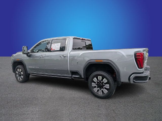 Used 2024 GMC Sierra 2500 Denali w/ Denali Reserve Package AWD/4WD image 3