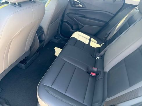 New 2026 Chevrolet Trax ACTIV w/ Driver Confidence Package FWD image 11