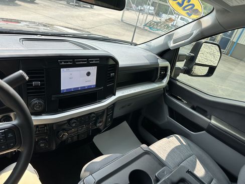 Used 2023 Ford F350 XL w/ STX Appearance Package AWD/4WD image 11