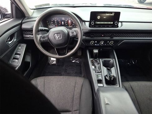 Used 2023 Honda Accord LX image 13